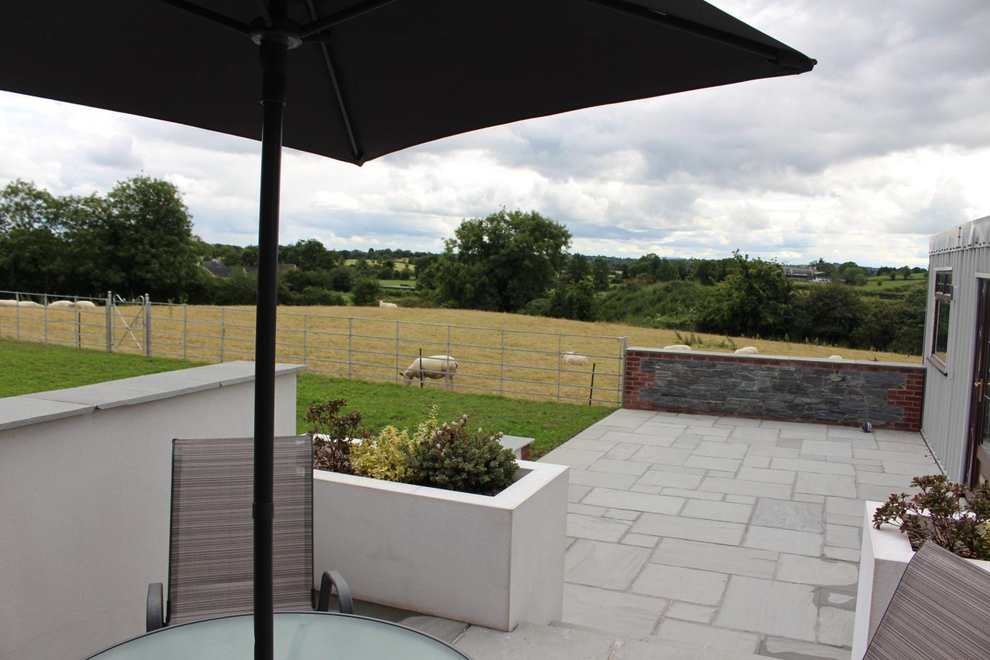 Contemporary Countryside Home Dromore  Exterior foto